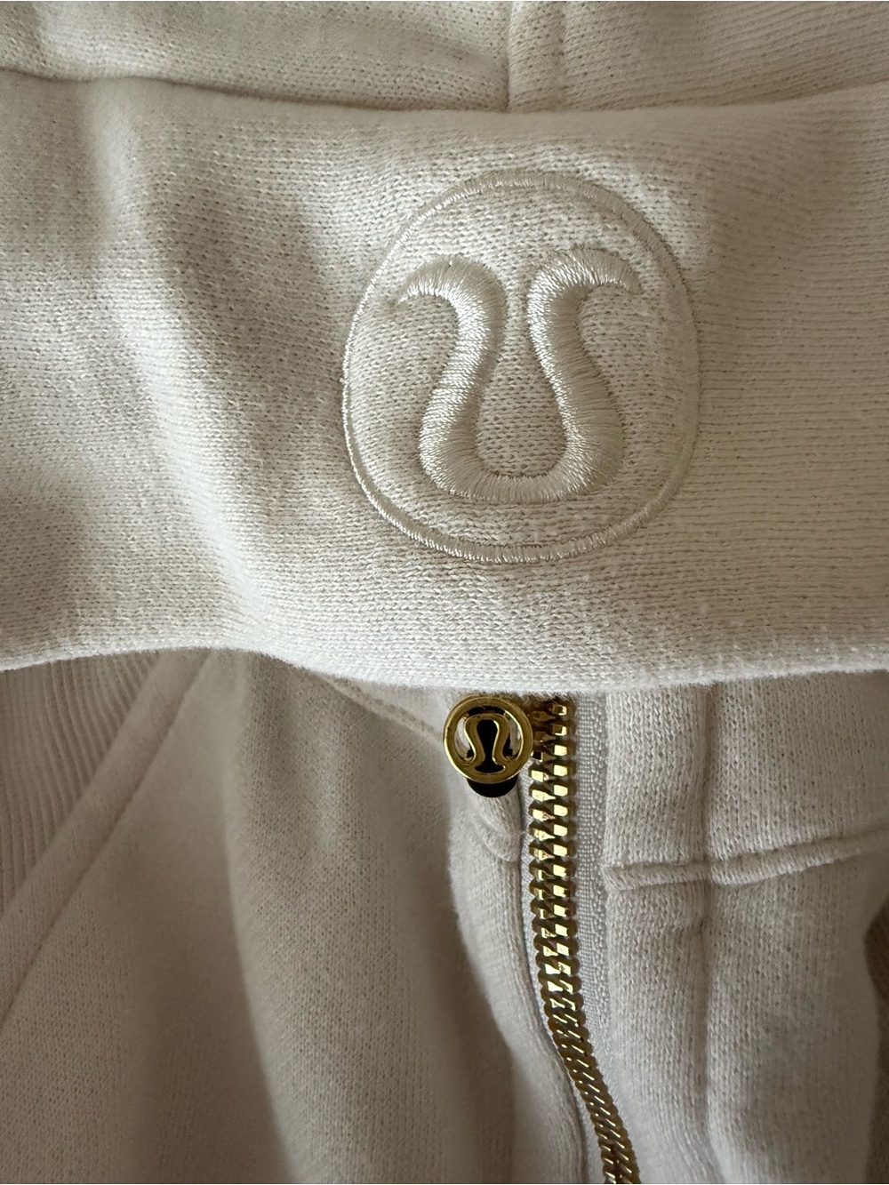 lululemon athletica Soft Cream Pullover Hoodie - Picture 3 of 7
